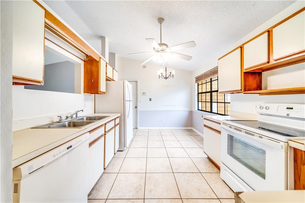 8209 Kenwood Road Fort Pierce, FL 34951 - Photo 4 of 17