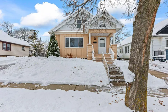 $295,000 | 2155 South 89th Street, West Allis, WI 53227