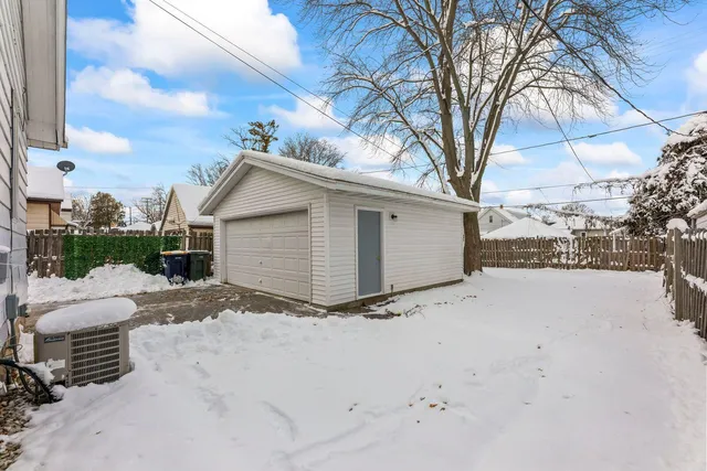$295,000 | 2155 South 89th Street, West Allis, WI 53227