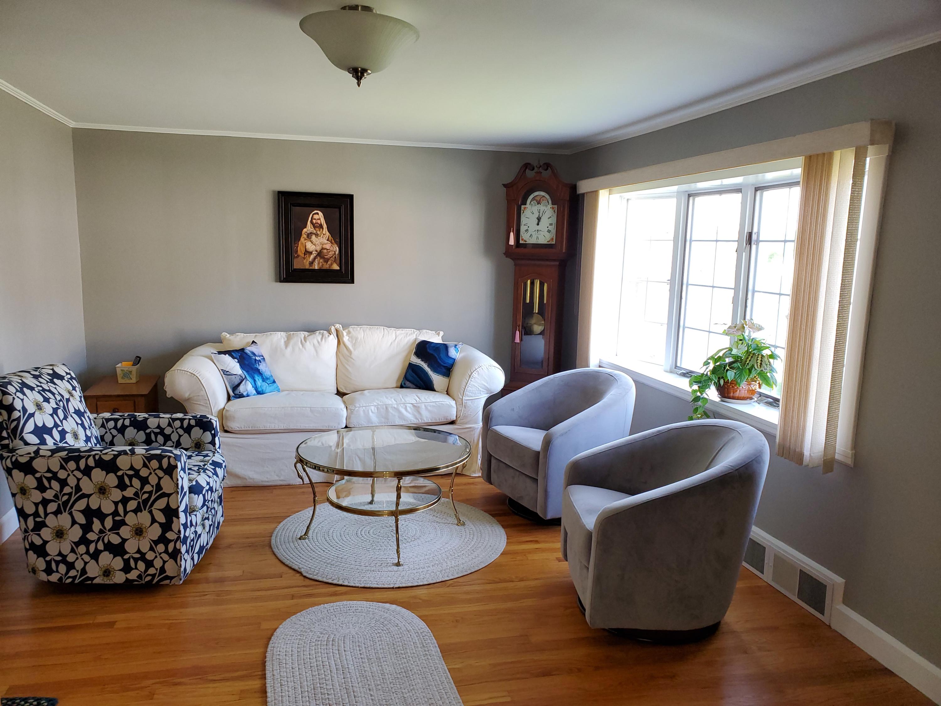 142 Colonial Road Portland, ME 04102 - Photo 11 of 19 20201025_120401