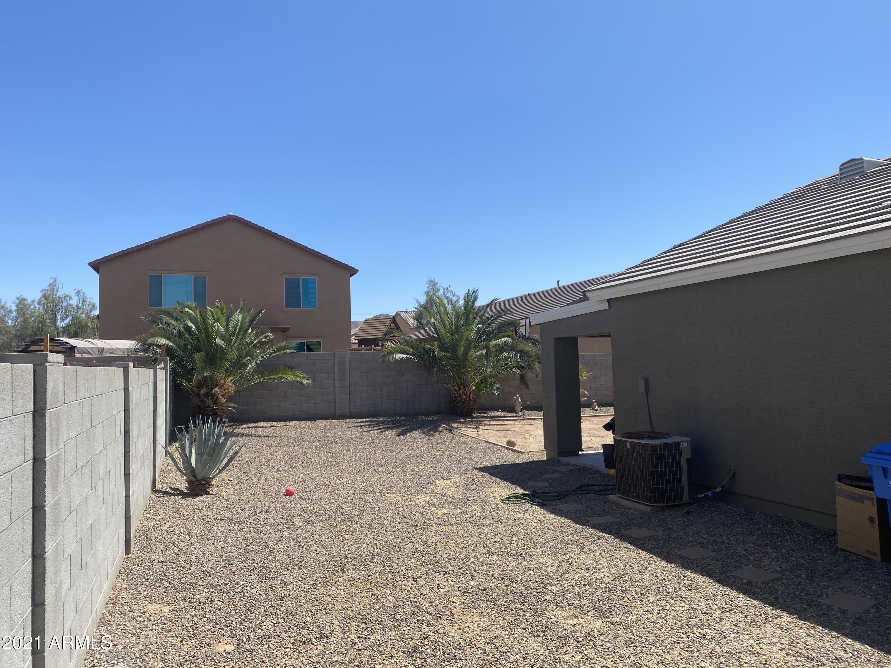1221 West Fremont Rd. Phoenix, AZ 85041 - Photo 5 of 19 IMG_5730
