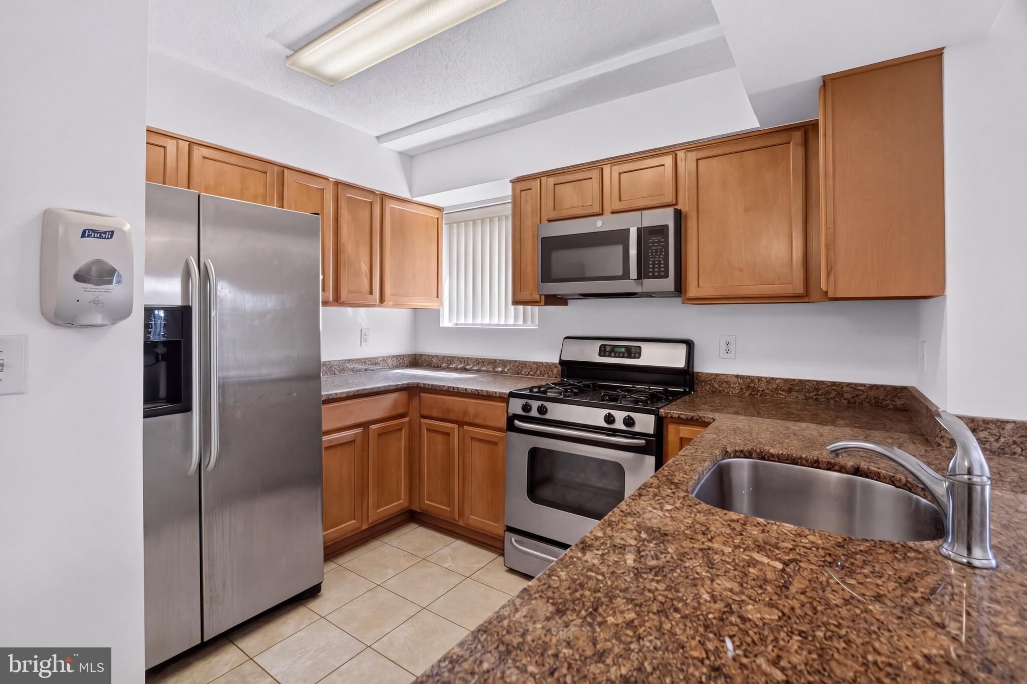7923 Eastern Avenue Northwest, Unit 201 Silver Spring, MD 20910 - Photo 10 of 47