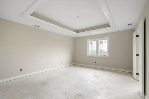 $677,700 | 25198 West 141st Street, Olathe, KS 66061