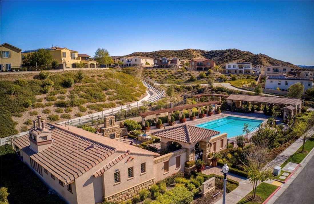 28623 Parkside Drive Valencia, CA 91354 - Photo 3 of 57