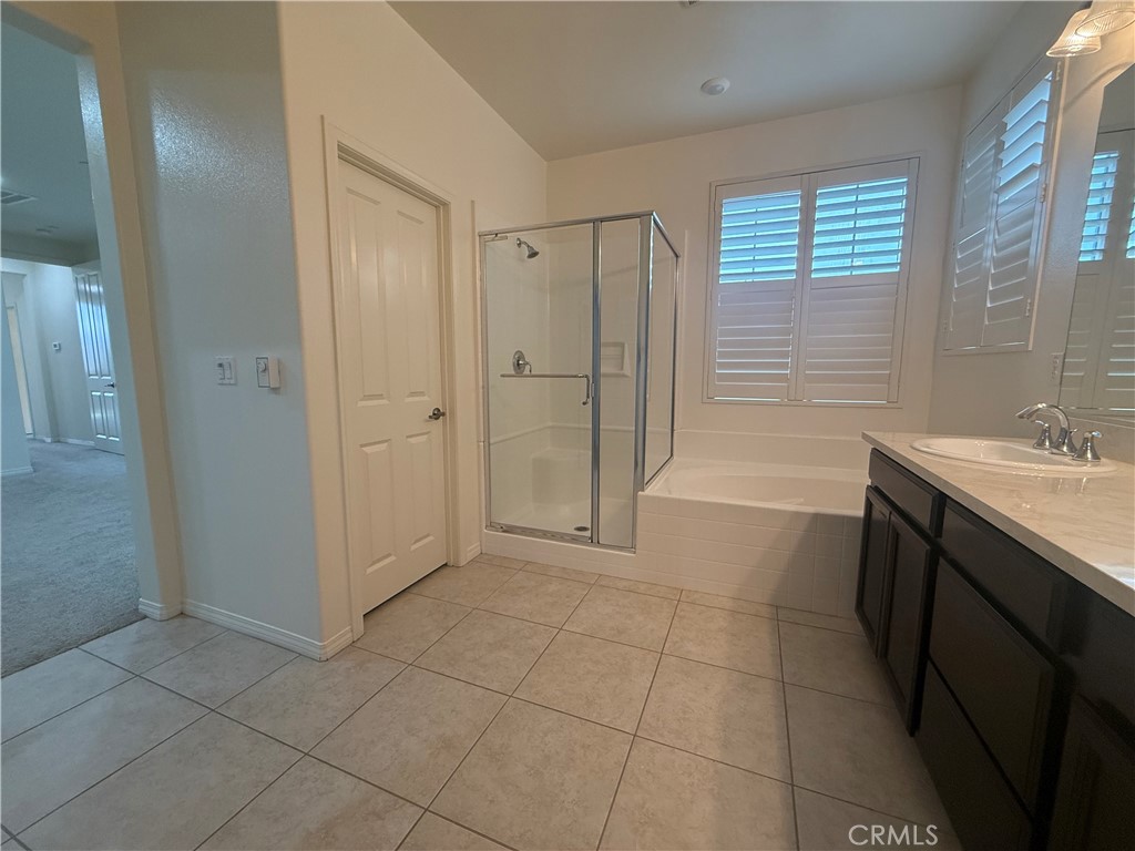 28623 Parkside Drive Valencia, CA 91354 - Photo 40 of 57