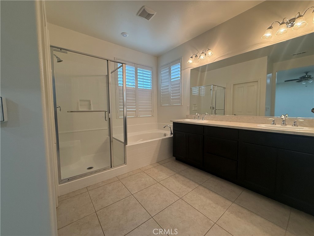 28623 Parkside Drive Valencia, CA 91354 - Photo 41 of 57