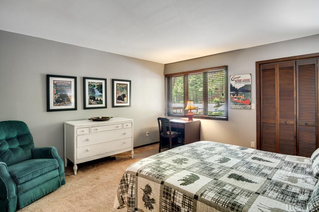 122-un45 Emerald Ridge Road, Unit 45 Sapphire, NC 28774 - Photo 13 of 36 Gallery Image 13