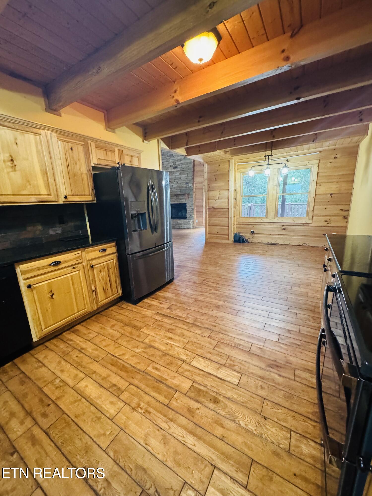 167 Bunkhouse Road Spencer, TN 38585 - Photo 14 of 59 IMG_3521