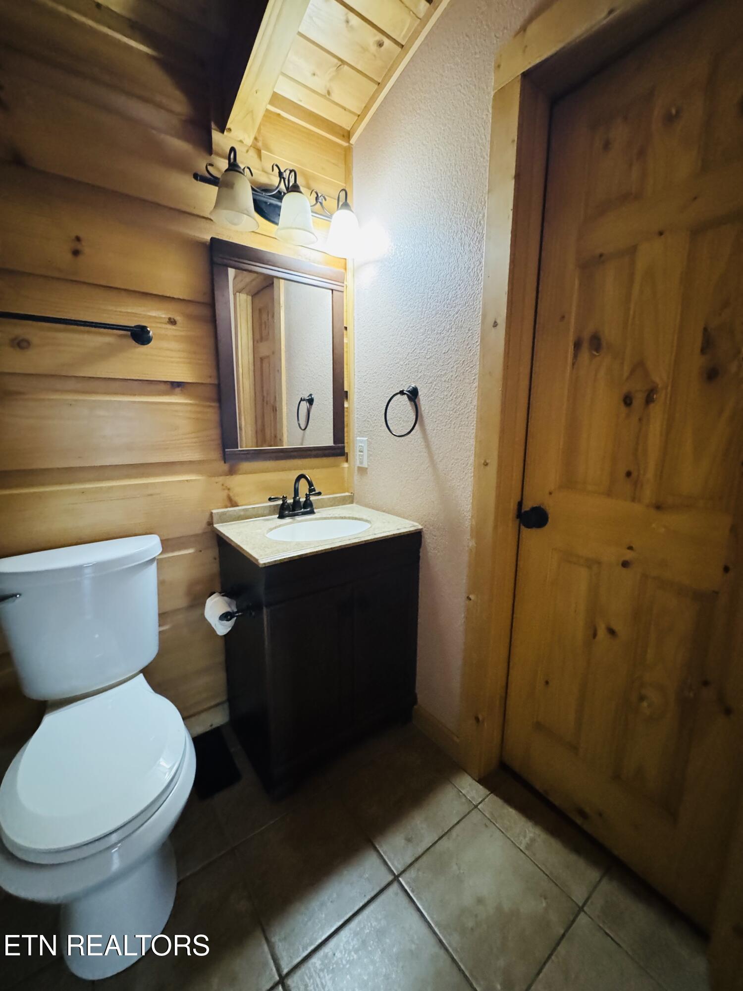 167 Bunkhouse Road Spencer, TN 38585 - Photo 41 of 59 IMG_3537