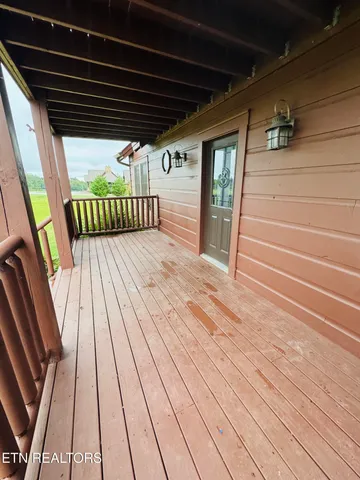 $494,000 | 167 Bunkhouse Road, Spencer, TN 38585