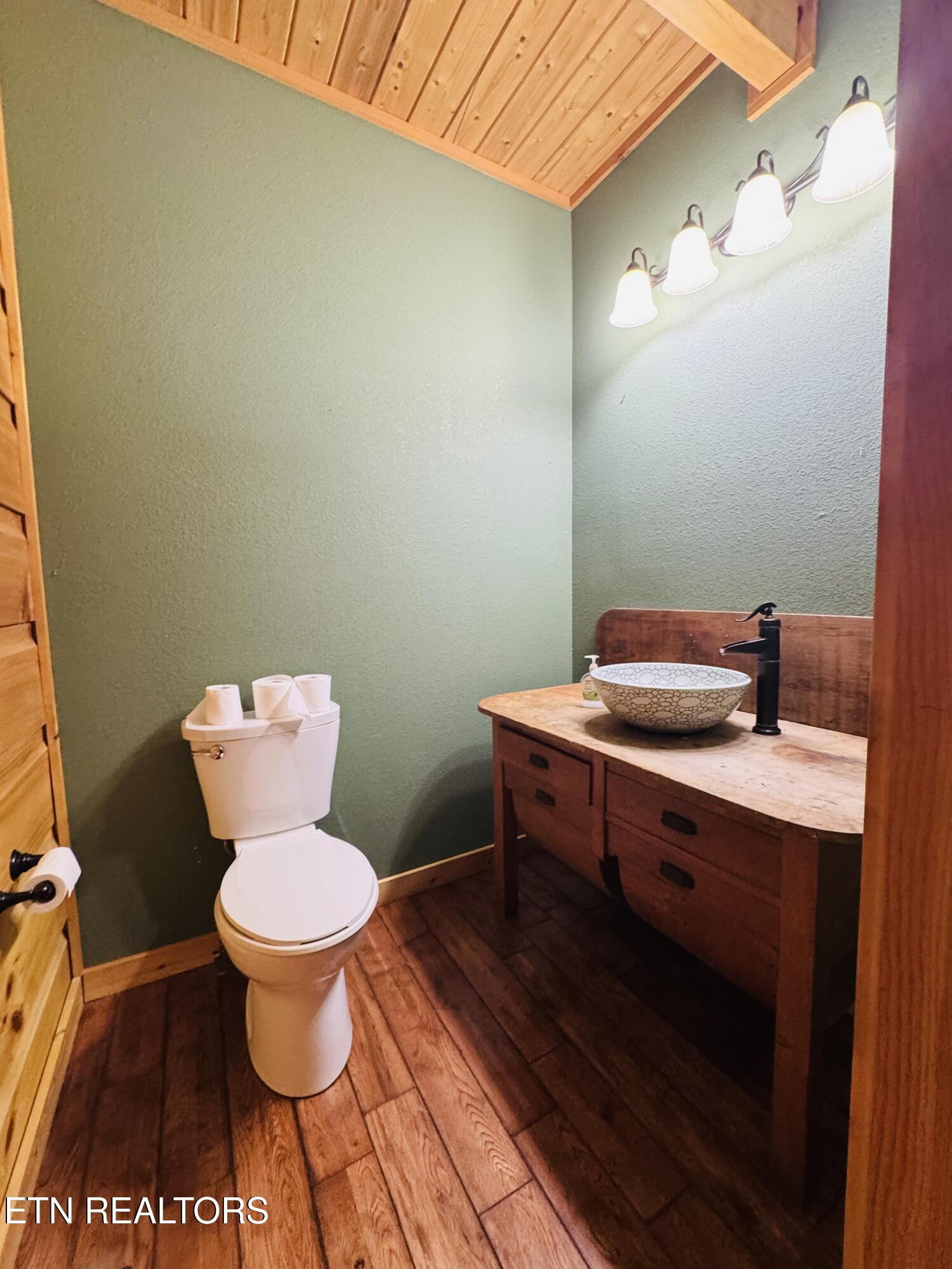 167 Bunkhouse Road Spencer, TN 38585 - Photo 8 of 59 IMG_3560