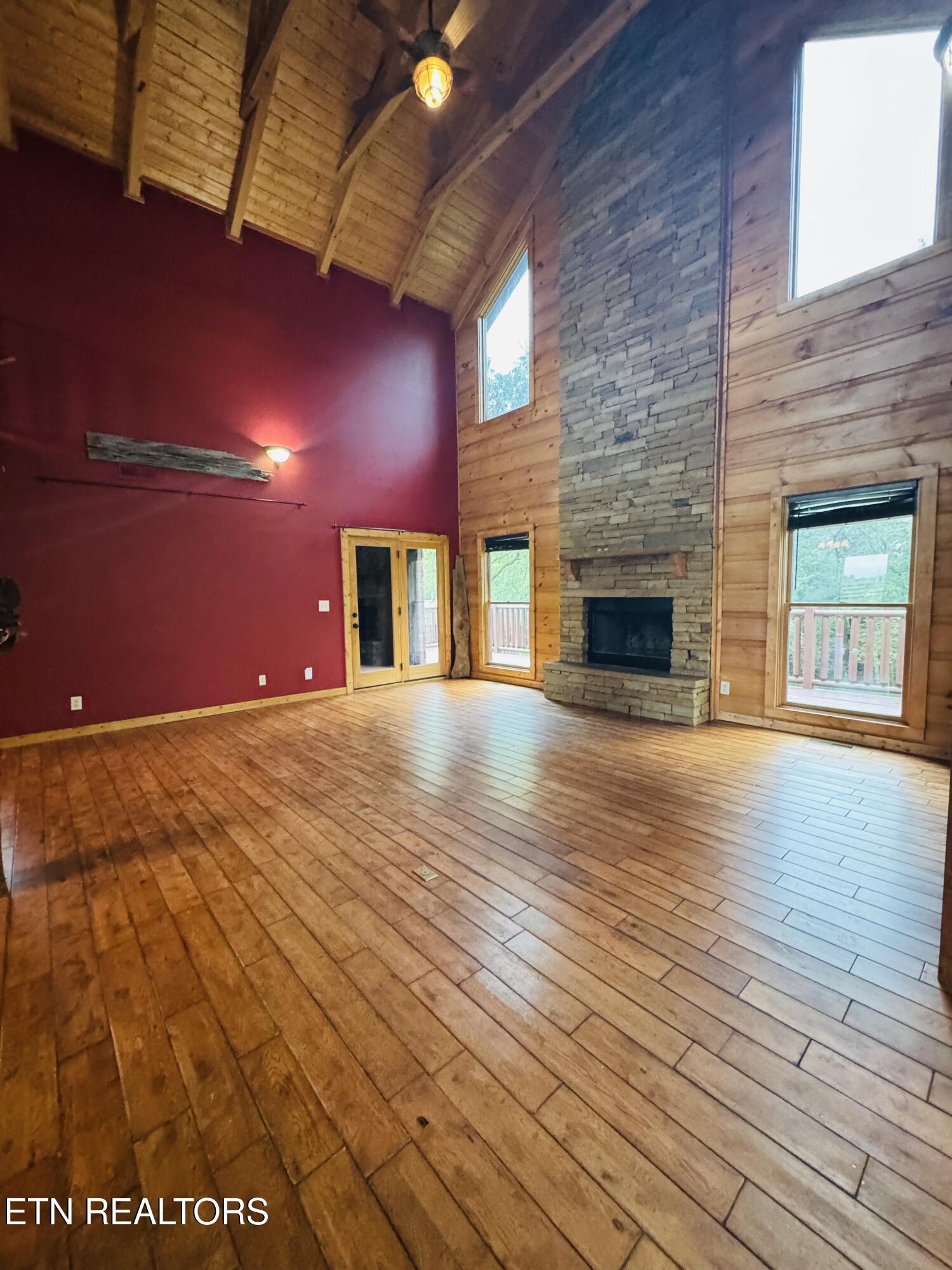 167 Bunkhouse Road Spencer, TN 38585 - Photo 10 of 59 IMG_3524