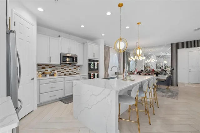 $738,800 | 5038 Tibet Court, St. Cloud, FL 34772