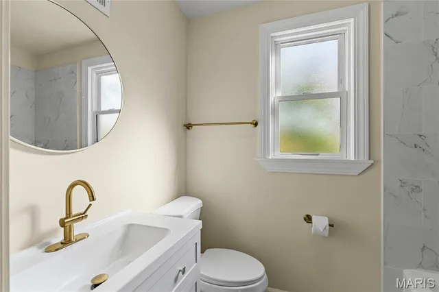 $225,000 | 7824 Rosedale Drive, St. Louis, MO 63121