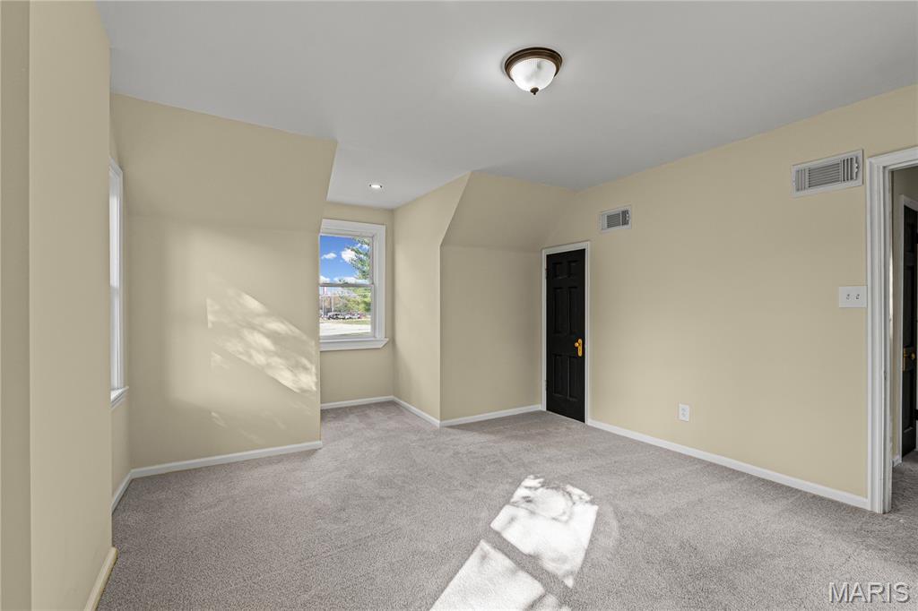 7824 Rosedale Drive St. Louis, MO 63121 - Photo 25 of 32