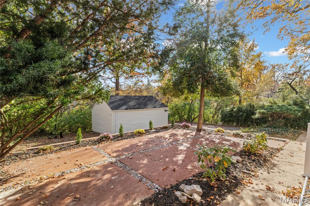 7824 Rosedale Drive St. Louis, MO 63121 - Photo 30 of 32