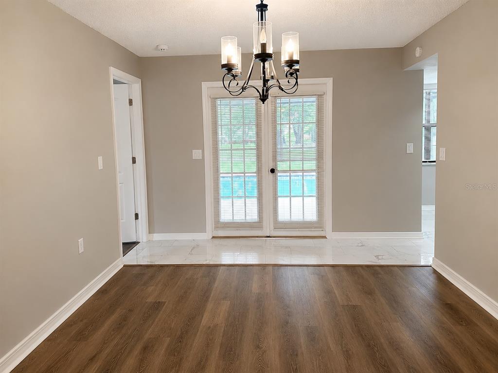 2013 Kamensky Road Clearwater, FL 33763 - Photo 12 of 27
