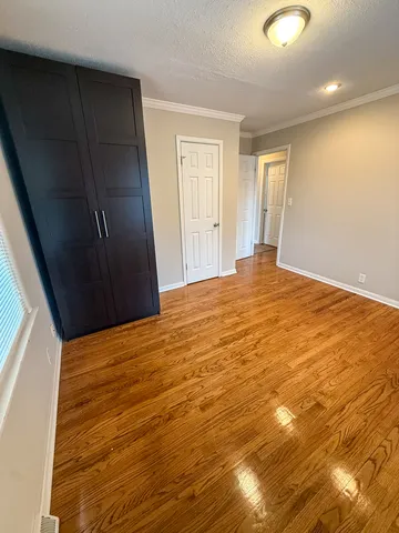 $299,600 | 1039 South Pleasure Court, Aurora, IL 60506