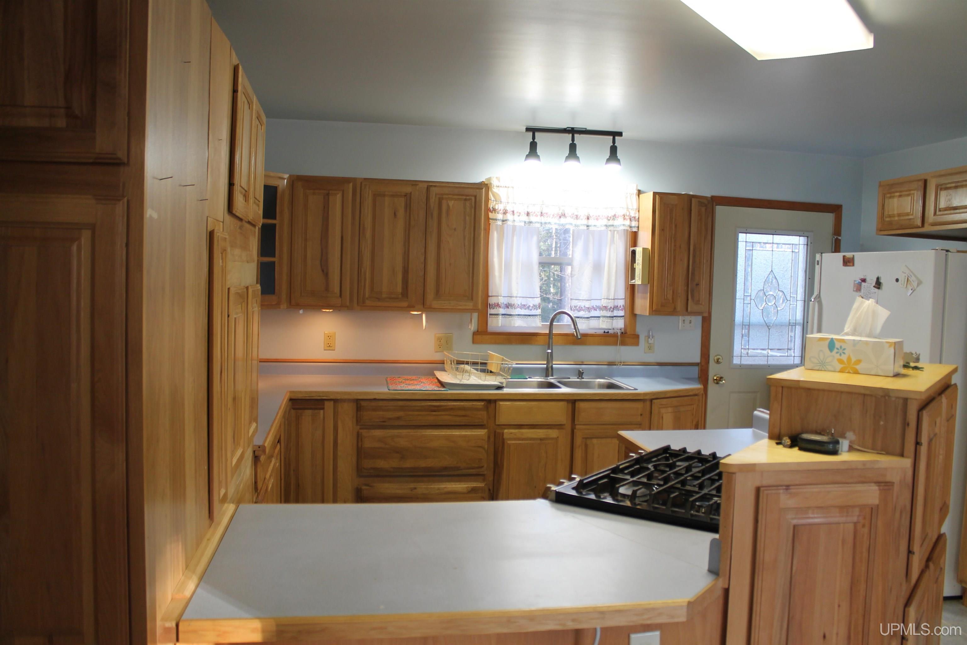 7042 East County Road 440 Road Wetmore, MI 49895 - Photo 6 of 78