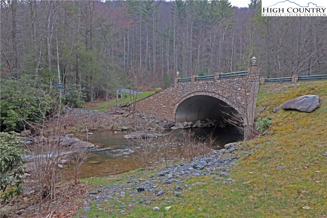 Tioga, Unit 312 Boone, NC 28607 - Photo 2 of 28 Gallery Image 2