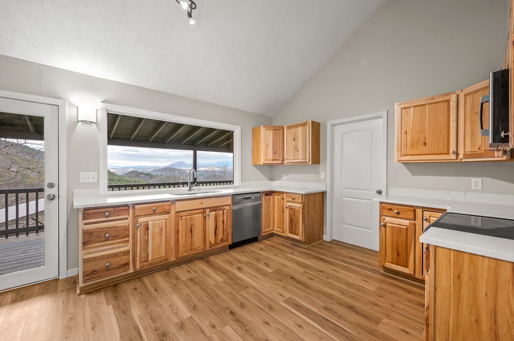 1825 Timber Ridge Way Sevierville, TN 37876 - Photo 17 of 43