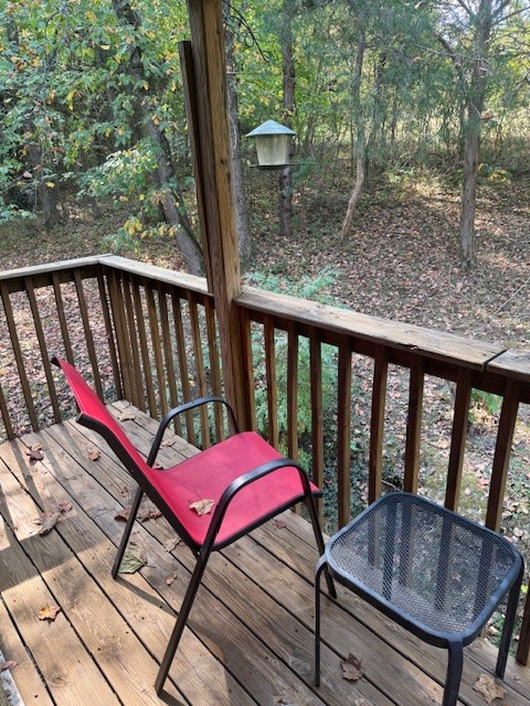 3103 Lipscomb Road Springfield, TN 37172 - Photo 11 of 30 a view of a balcony with chairs
