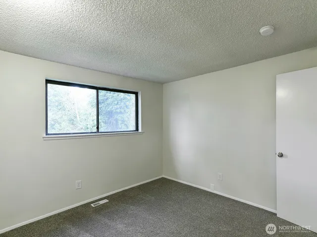 $689,900 | 4625 72nd Street East, Tacoma, WA 98443