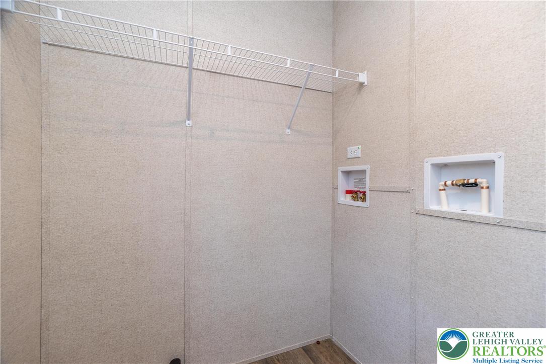 465 Royal Manor Road, Unit LOT 5 Easton, PA 18042 - Photo 20 of 24 a bathroom with a shower and a table