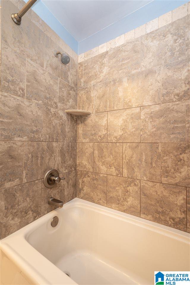 3733 Crestbrook Road Birmingham, AL 35223 - Photo 14 of 30