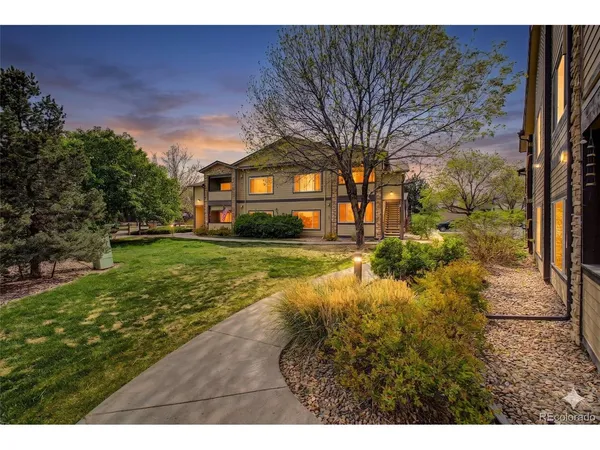 $325,000 | 4875 South Balsam Way, Unit 101, Littleton, CO 80123