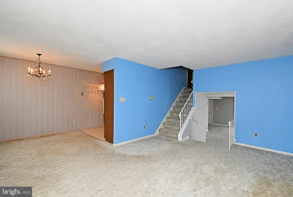 $359,900 | 466 Cedar Street, Lansdale, PA 19446