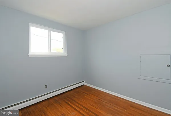 $359,900 | 466 Cedar Street, Lansdale, PA 19446