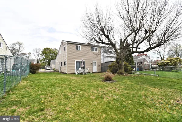 $359,900 | 466 Cedar Street, Lansdale, PA 19446