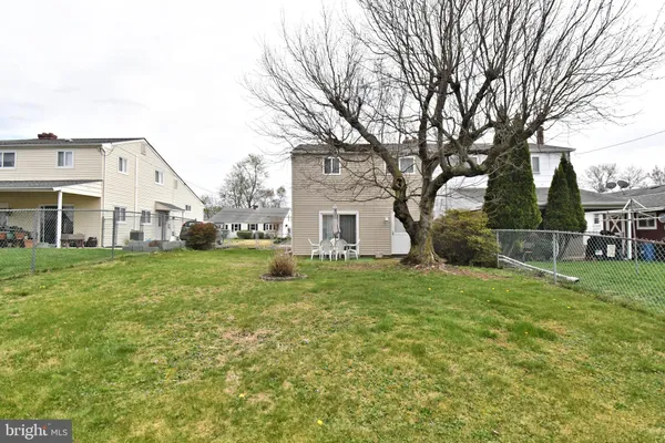 $359,900 | 466 Cedar Street, Lansdale, PA 19446