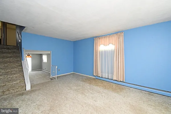 $359,900 | 466 Cedar Street, Lansdale, PA 19446