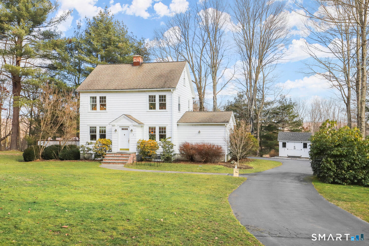 4 Kay Lane Newtown, CT 06470 - Photo 1 of 38