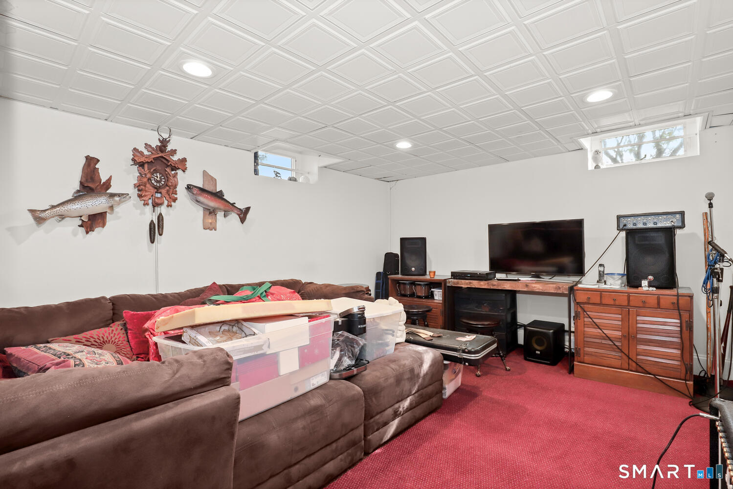 4 Kay Lane Newtown, CT 06470 - Photo 22 of 38