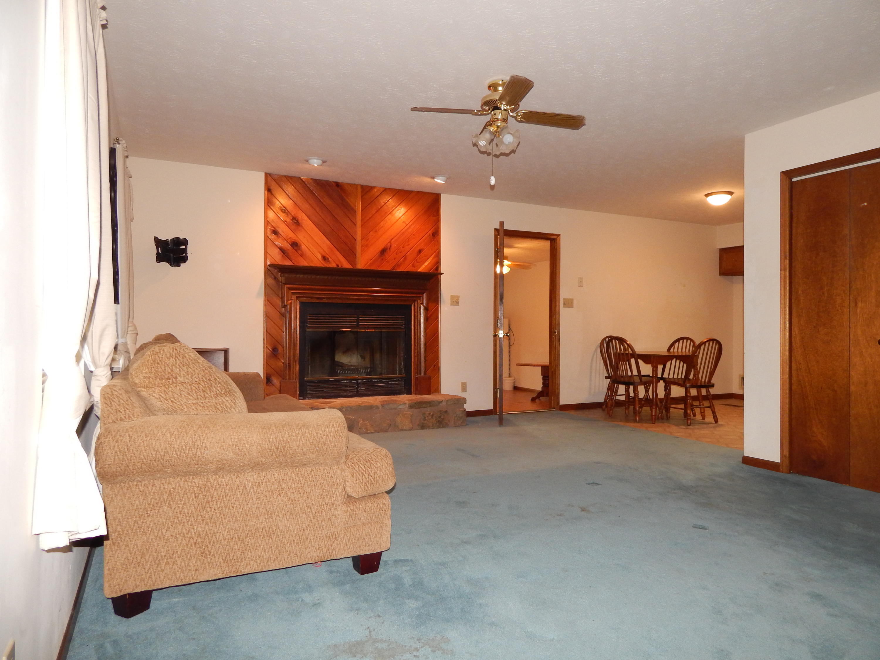 7637 Gibbs Road Corryton, TN 37721 - Photo 3 of 24 DSCN4537