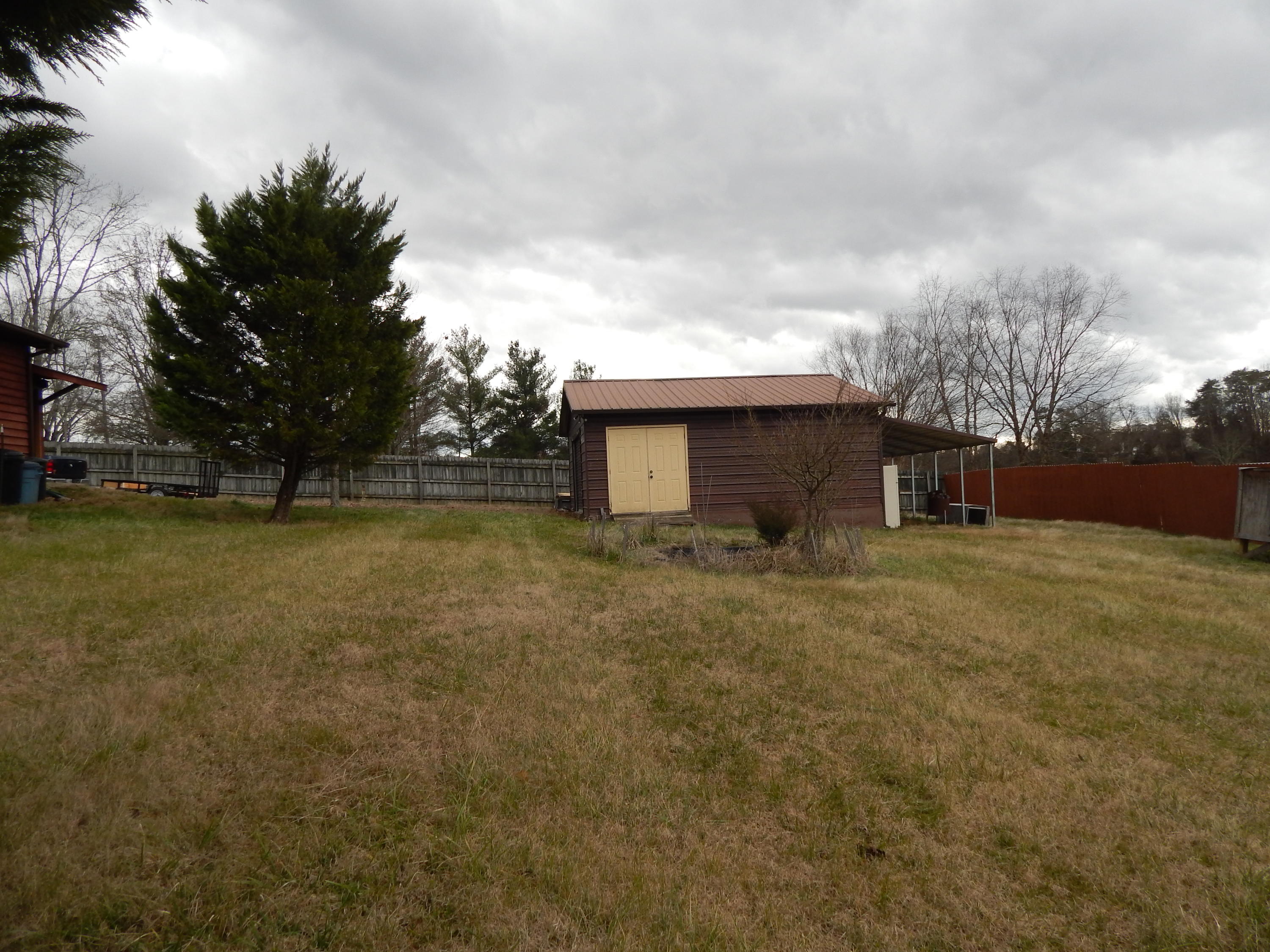 7637 Gibbs Road Corryton, TN 37721 - Photo 9 of 24 DSCN4517