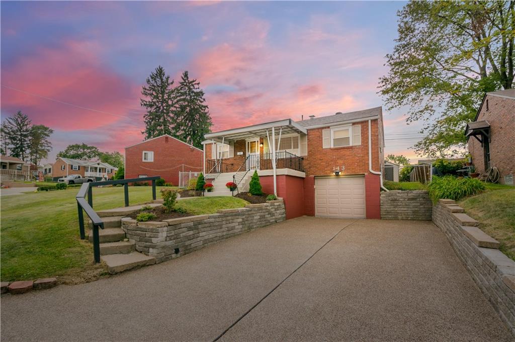 143 Castle Road Pittsburgh, PA 15234 - Photo 2 of 25 Gallery Image 2