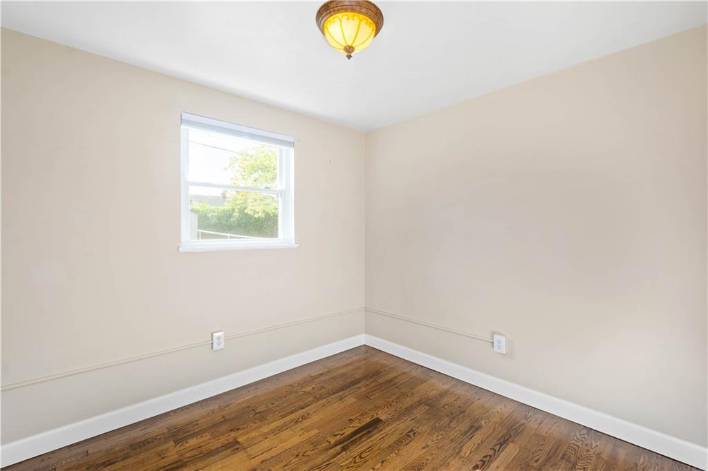 143 Castle Road Pittsburgh, PA 15234 - Photo 16 of 25 Gallery Image 16