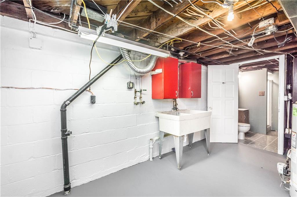 143 Castle Road Pittsburgh, PA 15234 - Photo 24 of 25 Gallery Image 24