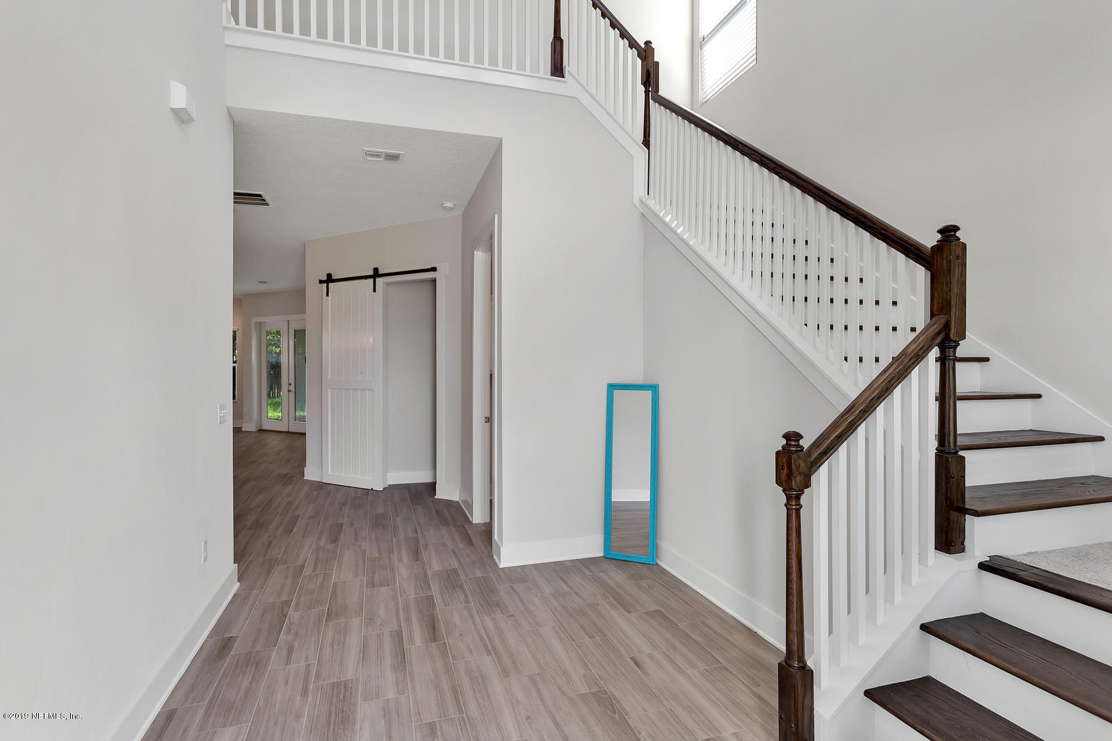 1017 Ruth Avenue Jacksonville Beach, FL 32250 - Photo 8 of 35 Entry Foyer