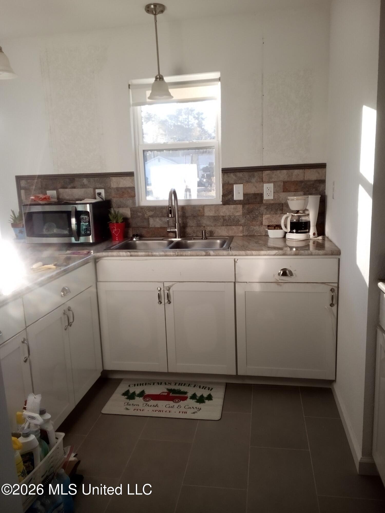 152 Bexley Road Lucedale, MS 39452 - Photo 4 of 14 Kitchen 1