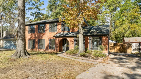 $299,900 | 3131 Beaver Glen Drive, Houston, TX 77339