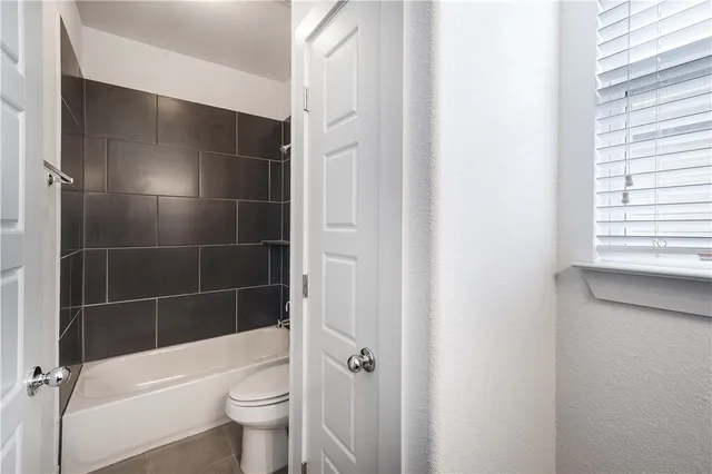 $2,999 | 1408 Casa Drive, Austin, TX 78745