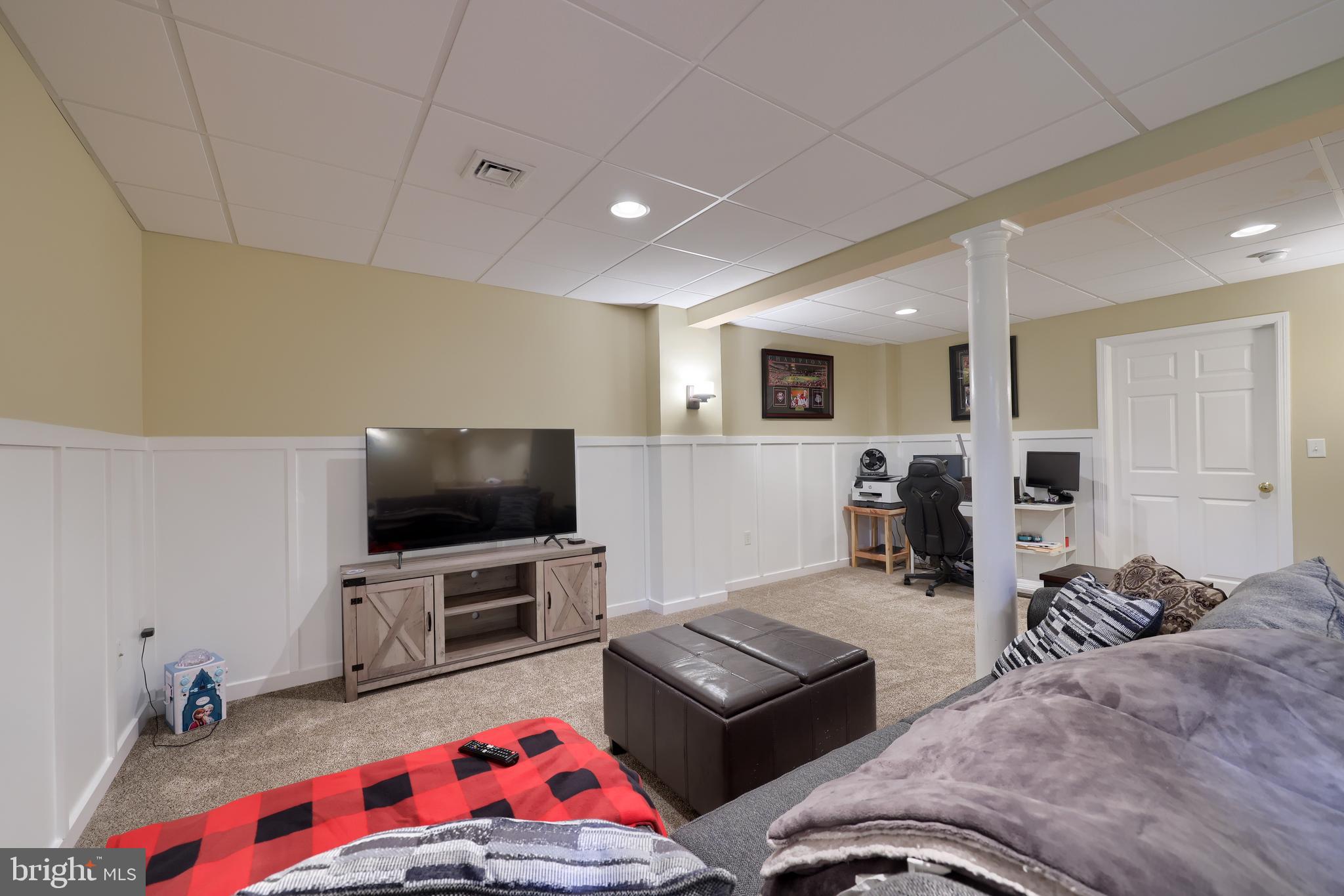 612 Chatham Way Lititz, PA 17543 - Photo 23 of 38