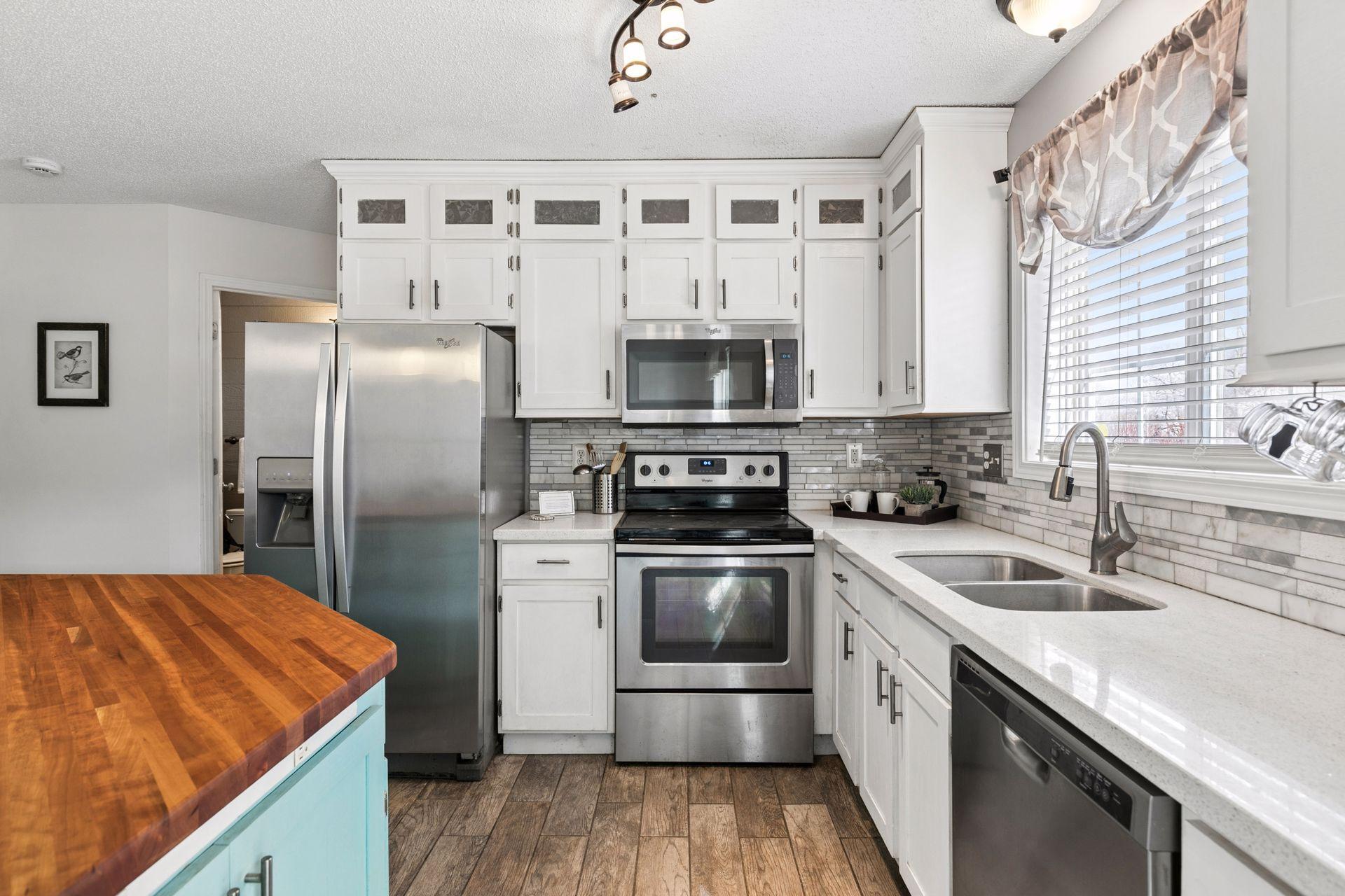 8770 Benson Way Inver Grove Heights, MN 55076 - Photo 9 of 16