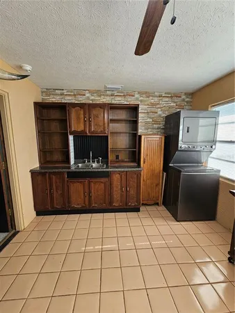 $1,300 | 4609 Miley Road, Plant City, FL 33565