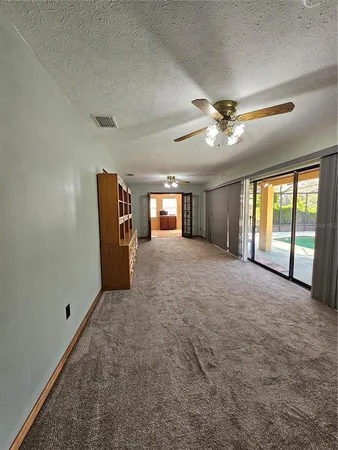 $1,300 | 4609 Miley Road, Plant City, FL 33565